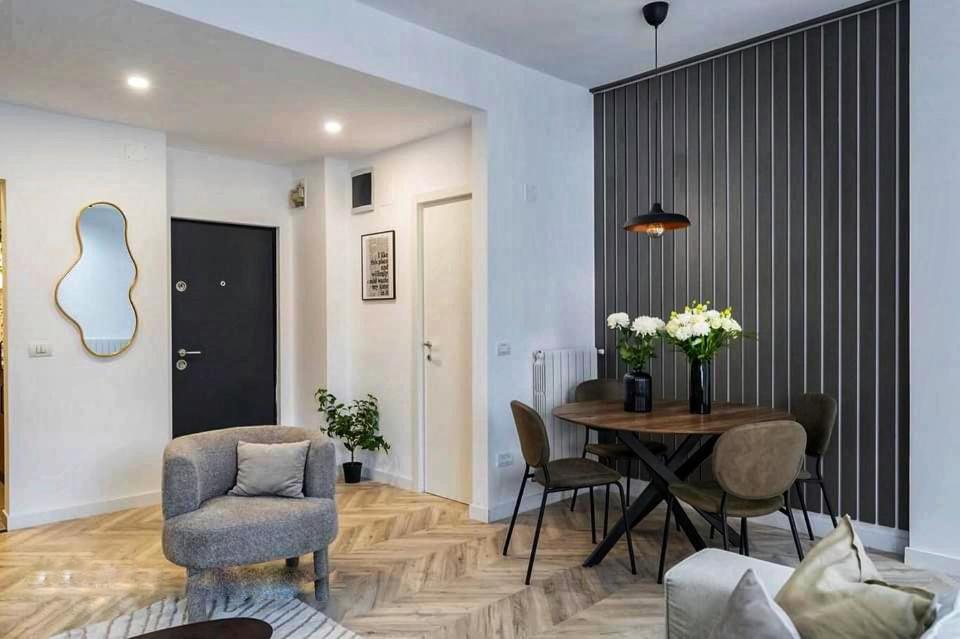Angelo Bello Luxury Suite City Center By Sattal Bucarest Esterno foto