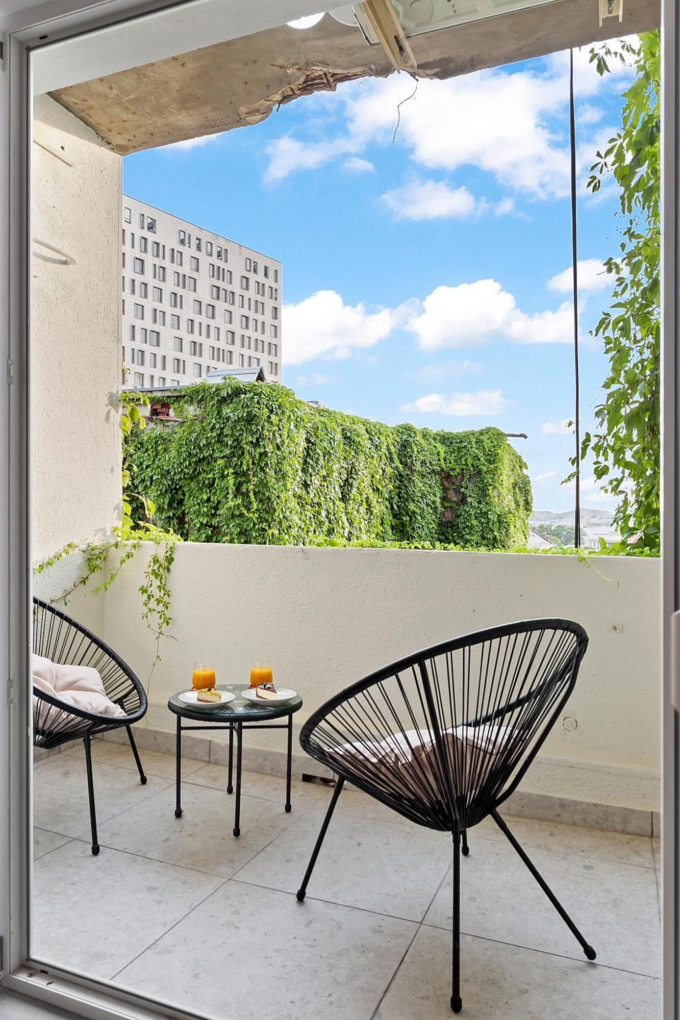 Angelo Bello Luxury Suite City Center By Sattal Bucarest Esterno foto