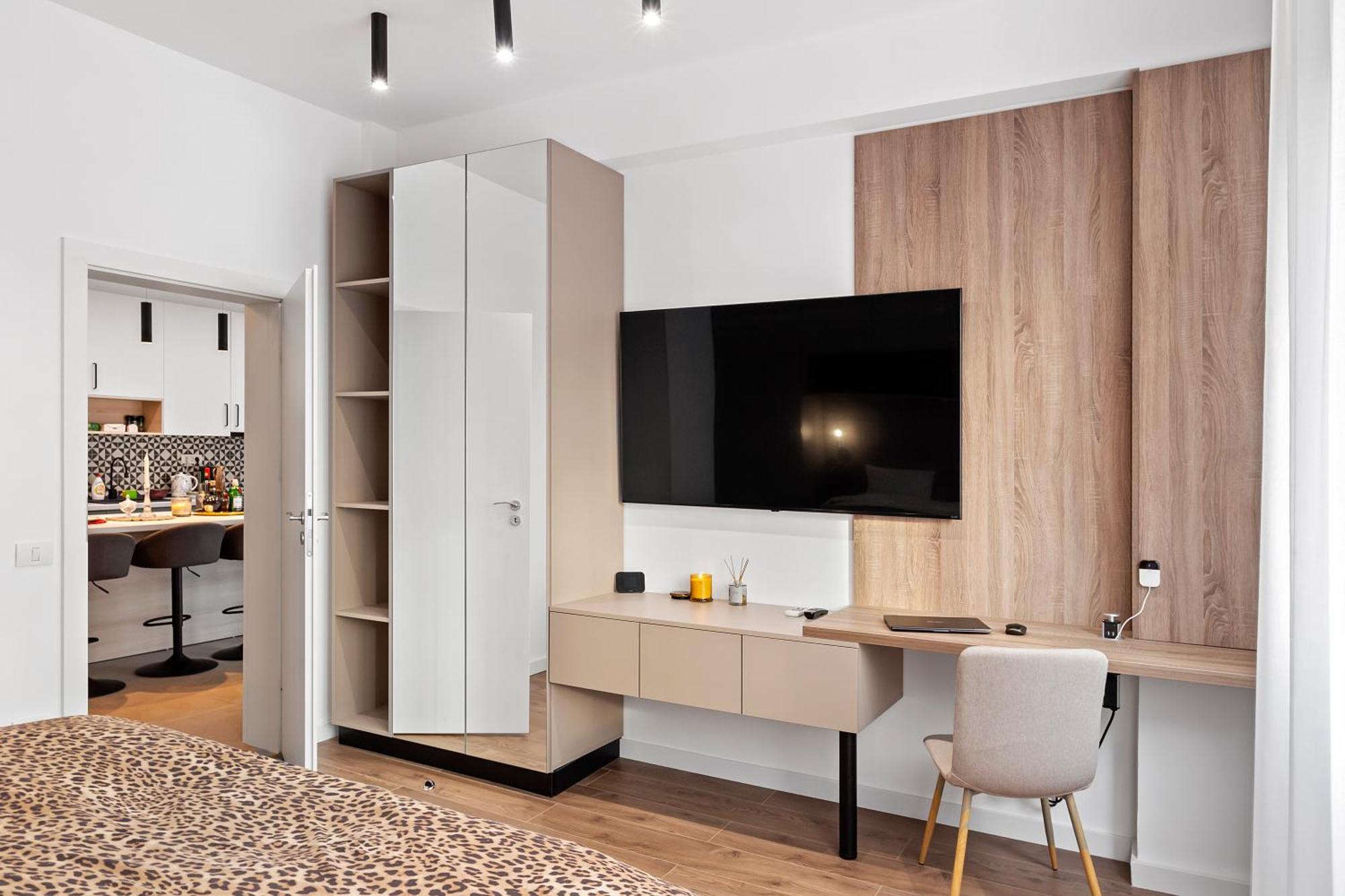 Angelo Bello Luxury Suite City Center By Sattal Bucarest Esterno foto